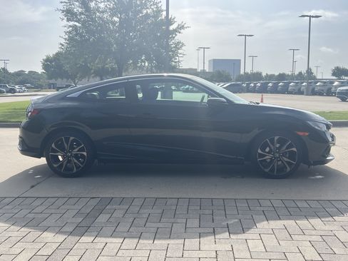 Used 2020 Honda Civic Sport image 11