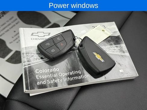 Used 2023 Chevrolet Colorado LT w/ LT Convenience Package III AWD/4WD image 25