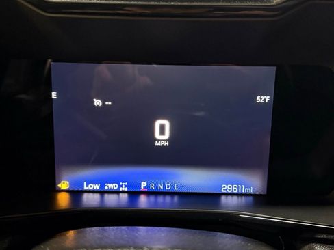 Used 2023 Chevrolet Colorado LT w/ LT Convenience Package II AWD/4WD image 8