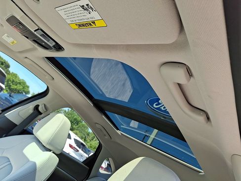 Used 2023 Hyundai Sonata SEL w/ Convenience Package FWD image 14