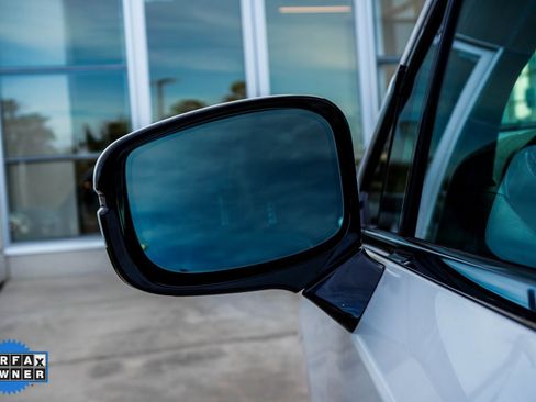 Used 2023 Honda Odyssey Elite image 37