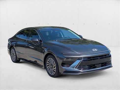 New 2025 Hyundai Sonata SEL image 7