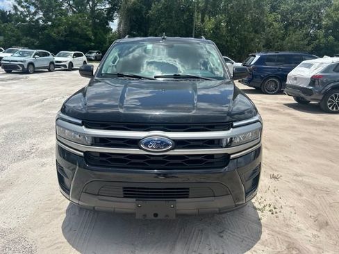 Used 2024 Ford Expedition XLT AWD/4WD image 16