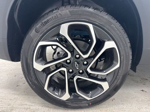 New 2026 Chevrolet Trax RS image 32