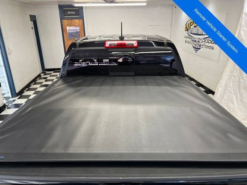 Used 2019 Chevrolet Colorado LT w/ Redline Special Edition image 13