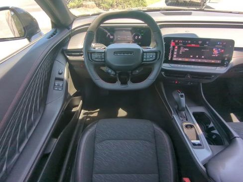 Used 2025 Dodge Charger Daytona R/T w/ Quick Order Package 25M R/T AWD/4WD image 16