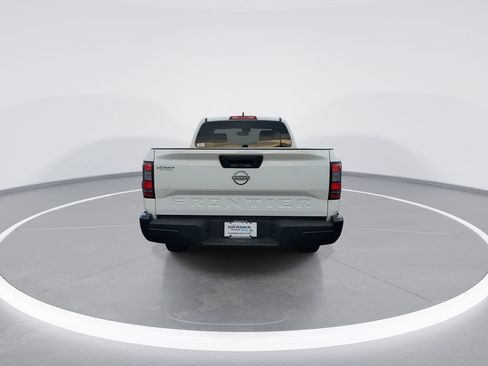 Used 2024 Nissan Frontier S w/ S Utility Package RWD image 7