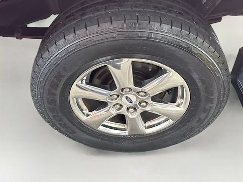 Used 2018 Ford F150 XLT w/ Equipment Group 302A Luxury AWD/4WD image 30