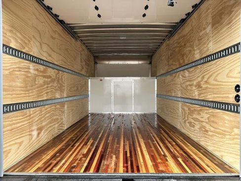 New 2026 Ford E-350 and Econoline 350 Super Duty w/ Power Equipment Group image 9