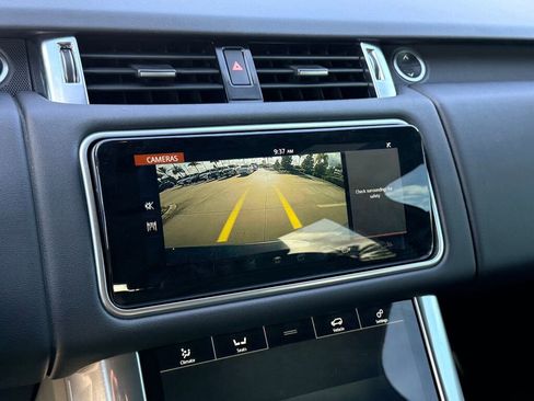 Used 2021 Land Rover Range Rover Sport HSE Silver Edition image 25