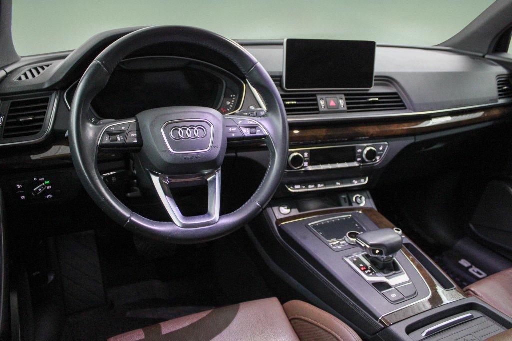 Used 2019 Audi Q5 2.0T Premium Plus AWD/4WD image 17