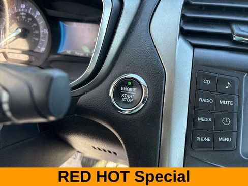 Used 2018 Ford Fusion S image 20