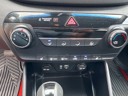 Used 2016 Hyundai Tucson Sport FWD image 13
