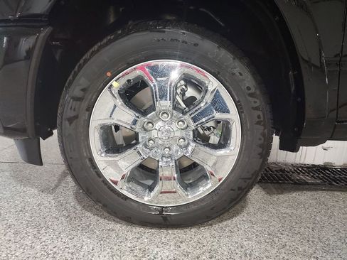 New 2026 RAM 1500 Big Horn AWD/4WD image 16