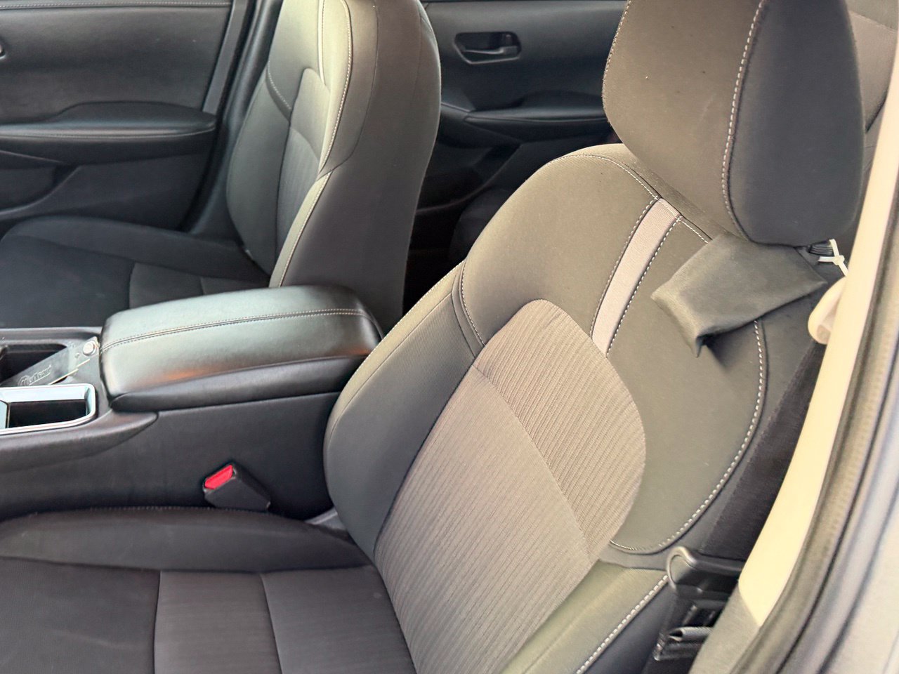 Certified 2025 Nissan Sentra SV FWD image 28