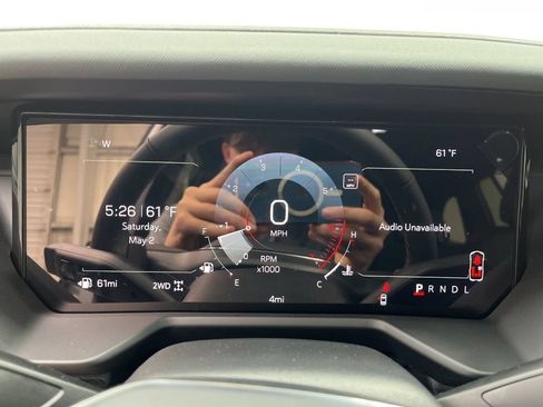 New 2026 GMC Acadia AT4 w/ Luxury Package AWD/4WD image 14