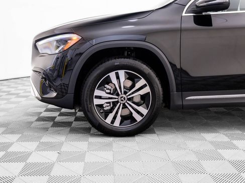 Used 2026 Mercedes-Benz GLA 250 4MATIC image 33