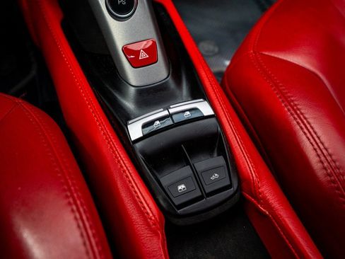 Used 2017 Ferrari 488 Spider image 53