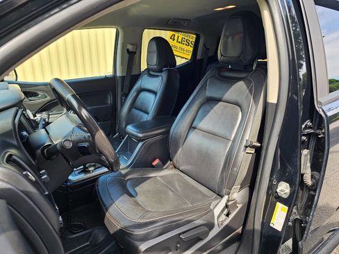 Used 2019 Chevrolet Colorado ZR2 w/ ZR2 Midnight Special Edition image 13