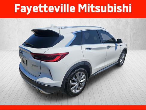 Used 2019 INFINITI QX50 Luxe FWD image 10