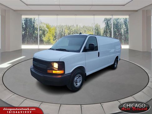 Used 2016 Chevrolet Express 3500 Extended image 8