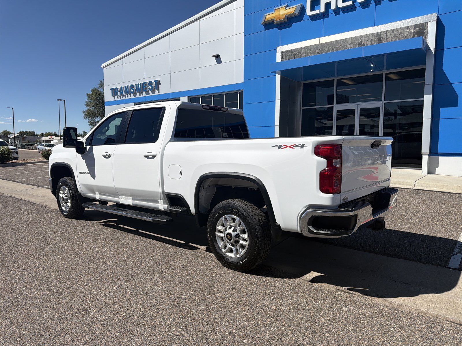 Certified 2025 Chevrolet Silverado 2500 LT w/ Safety Package AWD/4WD image 3