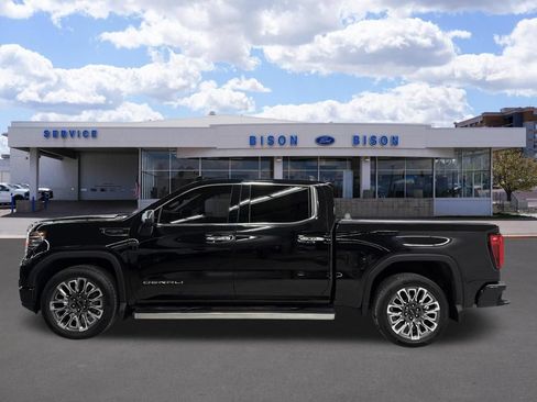 Used 2023 GMC Sierra 1500 Denali Ultimate AWD/4WD image 6
