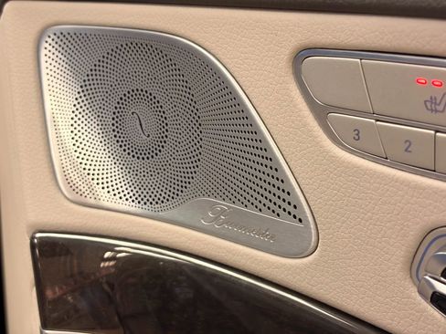 Used 2016 Mercedes-Benz S 550 4MATIC Sedan image 71