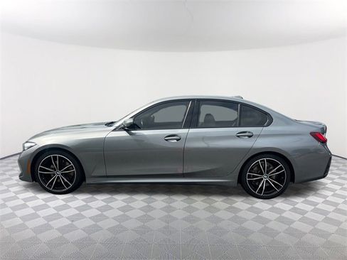 Used 2023 BMW 330i Sedan w/ M Sport Package image 8