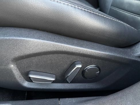 Used 2016 Ford Fusion SE w/ Equipment Group 202A image 24