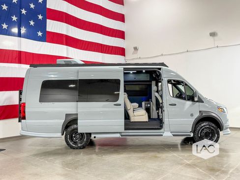 Used 2026 Mercedes-Benz Sprinter 3500 image 13