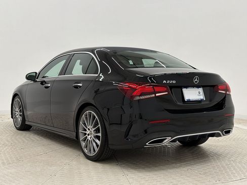 Used 2020 Mercedes-Benz A 220 image 3