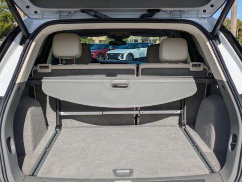 Certified 2023 Cadillac XT5 Premium Luxury image 11