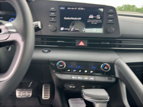 New 2026 Hyundai Elantra Sport FWD image 16
