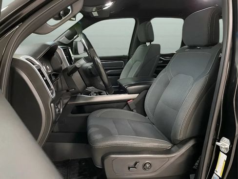 Used 2019 RAM 1500 Big Horn RWD image 10