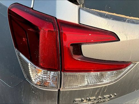 Used 2022 Subaru Forester Premium AWD/4WD image 19
