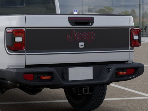 New 2026 Jeep Gladiator Rubicon AWD/4WD image 13