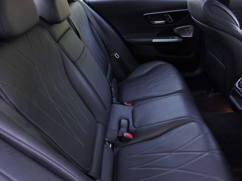Used 2022 Mercedes-Benz C 300 Sedan image 35