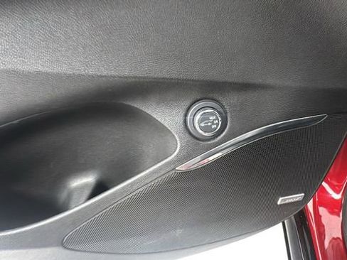 Used 2024 Buick Enclave Premium image 22