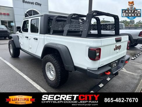 Used 2025 Jeep Gladiator Mojave w/ Convenience Group AWD/4WD image 3