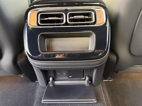 Used 2021 Mercedes-Benz S 580 4MATIC Sedan image 32