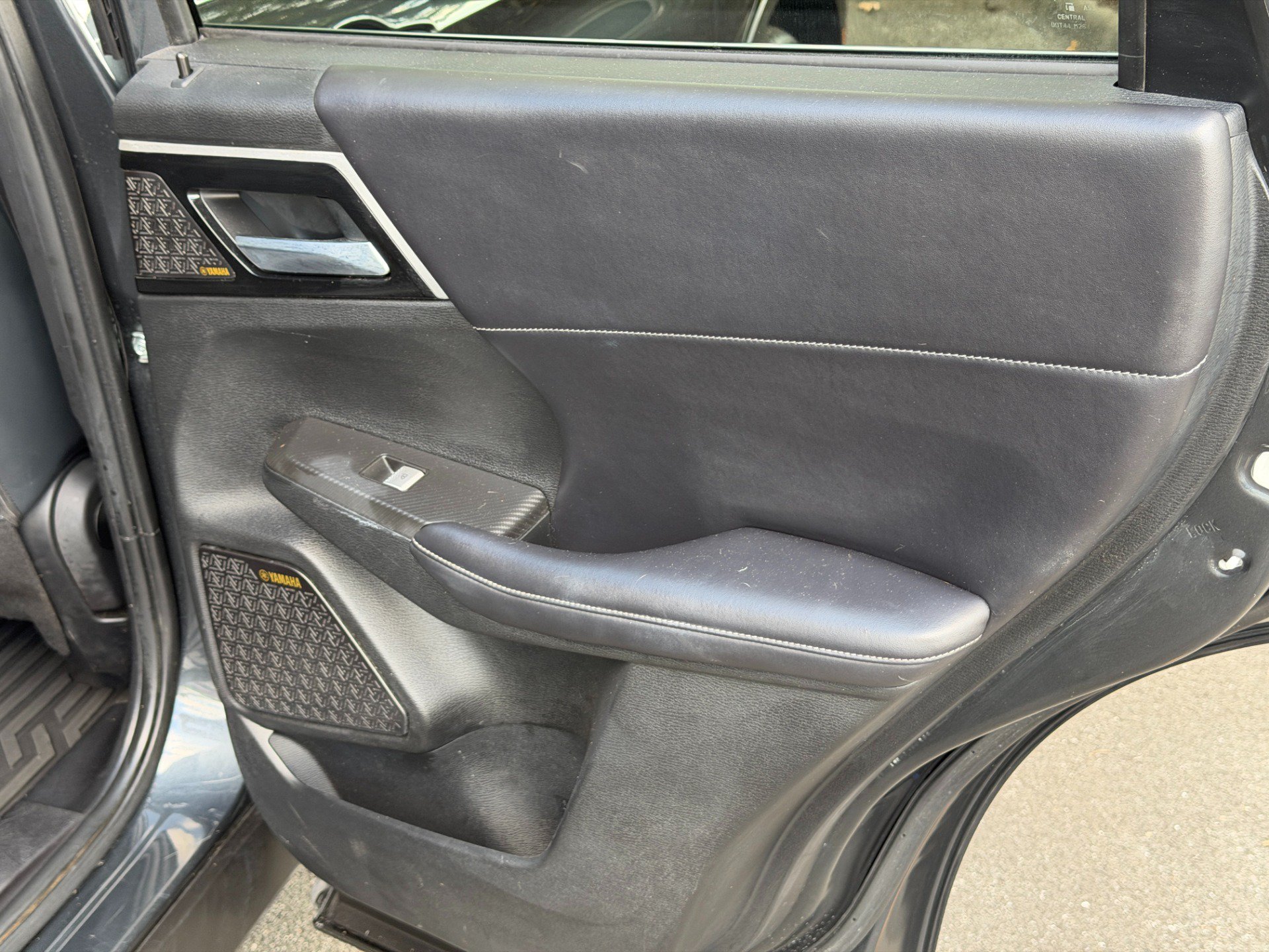 Used 2025 Mitsubishi Outlander SE FWD image 67