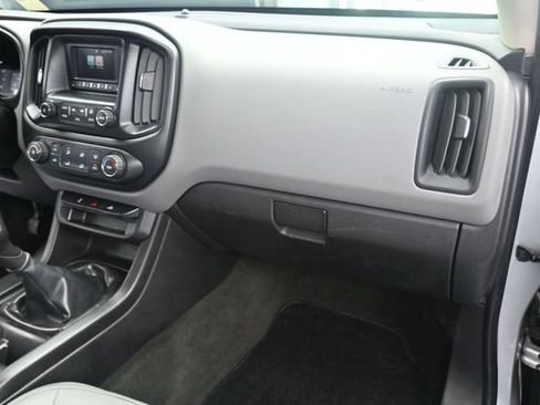 Used 2016 Chevrolet Colorado W/T w/ WT Convenience Package RWD image 20