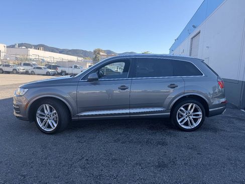 Used 2018 Audi Q7 3.0T Prestige w/ Prestige Package AWD/4WD image 14