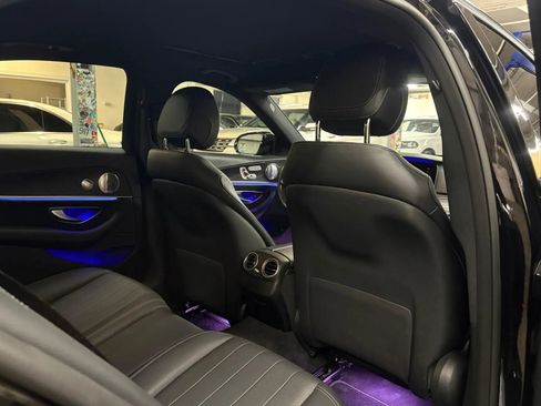 Used 2020 Mercedes-Benz E 350 4MATIC Sedan w/ Parking Assistance Package image 24