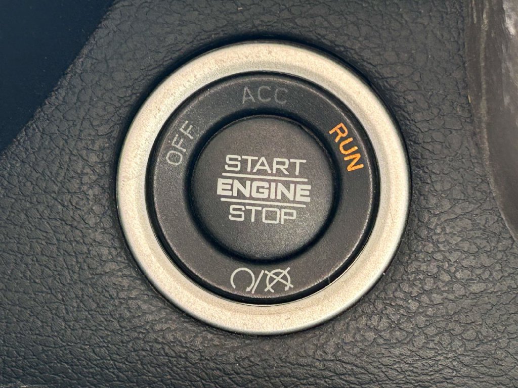 Used 2024 RAM 2500 Laramie w/ Safety Group AWD/4WD image 30