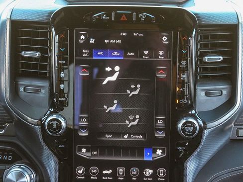 Used 2020 RAM 1500 Limited RWD image 18