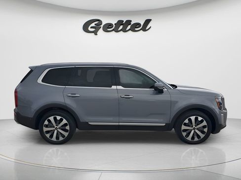 Used 2022 Kia Telluride S FWD image 7
