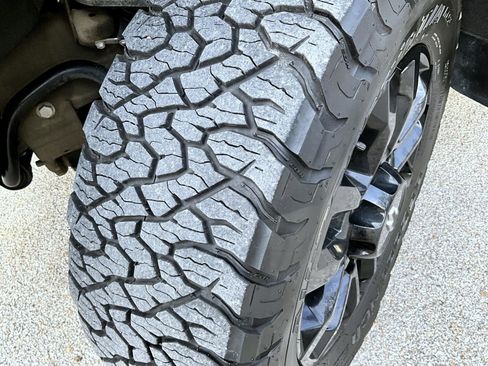 Used 2025 Chevrolet Silverado 2500 LTZ w/ LTZ Plus Package image 25