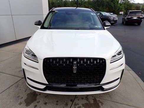 New 2025 Lincoln Corsair Reserve w/ Jet Appearance Package image 7